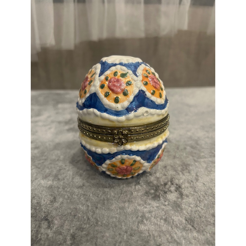 Vintage Hand Painted Ceramic Egg Trinket Box Blue Floral Hinged Jewelry Case